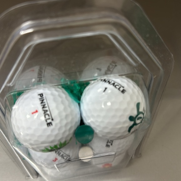 New Hawaiian Golf Set - Picture 5 of 5